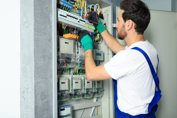 Best Electrical Wiring Services  in Flora, IL